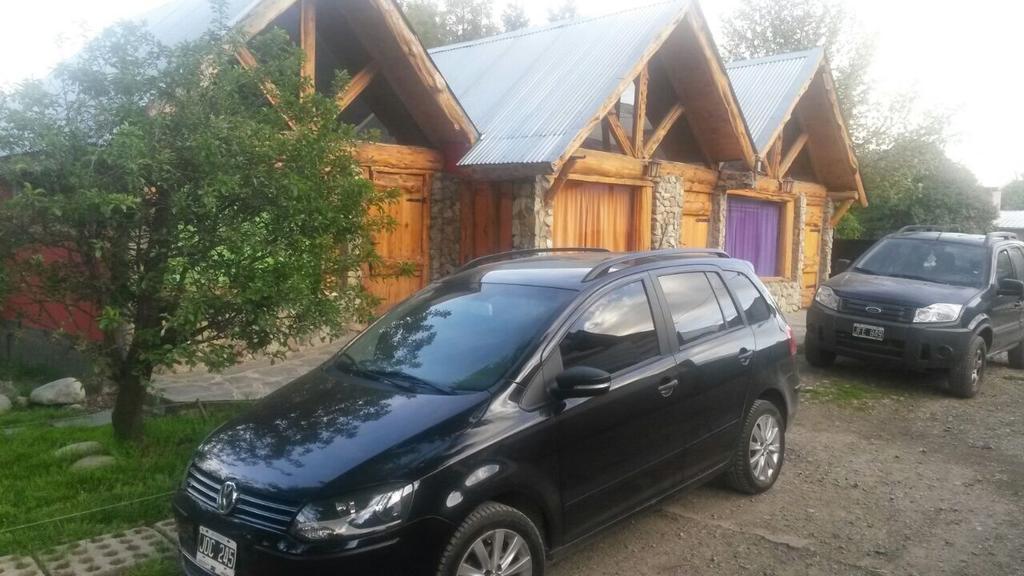 Cabanas Pehuenia Vandrarhem El Bolsón Exteriör bild